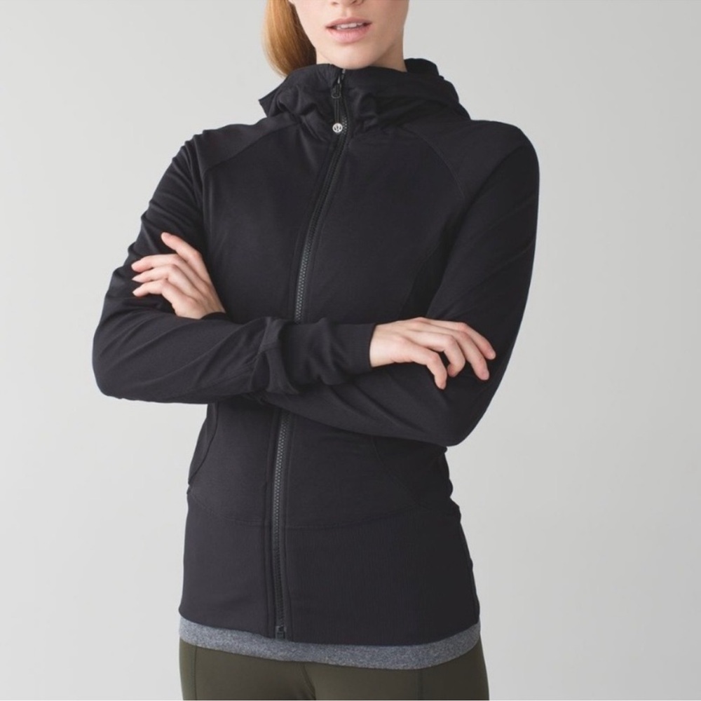 Lululemon In Flux Black Jacket size 2 - Picture 2 of 10